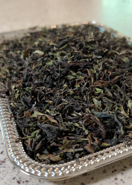 White & light Green Roast
